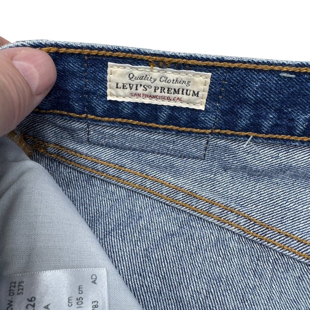 Levi's Premium 501 Womens Blue Jean Pants Distressed Button Fly, Size 31/26 NWT - Picture 8 of 13